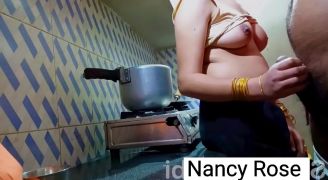Desi Hottest Indian Sex With Beautiful Girl