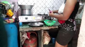 Indian Stepfather Fucks Daughter In Law While Cooking Part 2